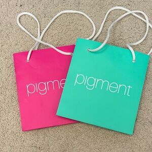 Pigment Pink and Green paper bags